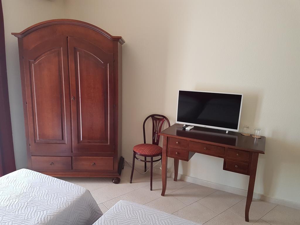 גיארדיני נאקסוס Hotel Porto Azzurro מראה חיצוני תמונה
